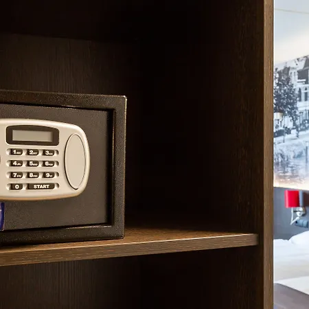 Bastion Haarlem Velsen Hotel 3*