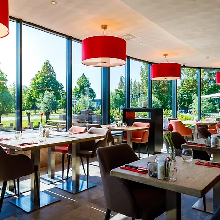 Bastion Haarlem Velsen 3* סנטפורט-נורד