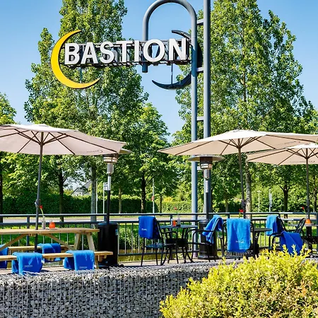 מלון Bastion Haarlem Velsen סנטפורט-נורד