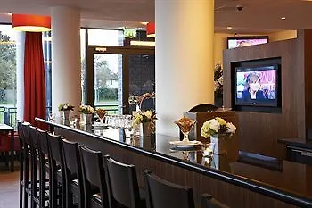 Bastion Haarlem Velsen מלון