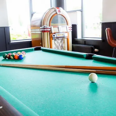 Bastion Haarlem Velsen 3*