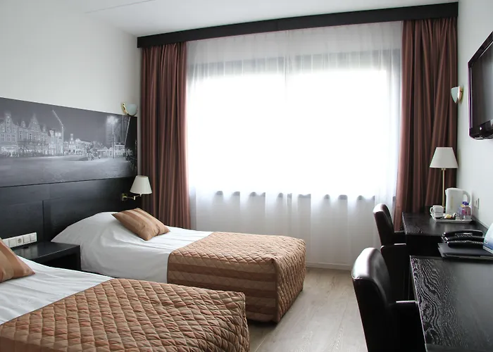 호텔 Bastion Haarlem Velsen 산트포르트노르트