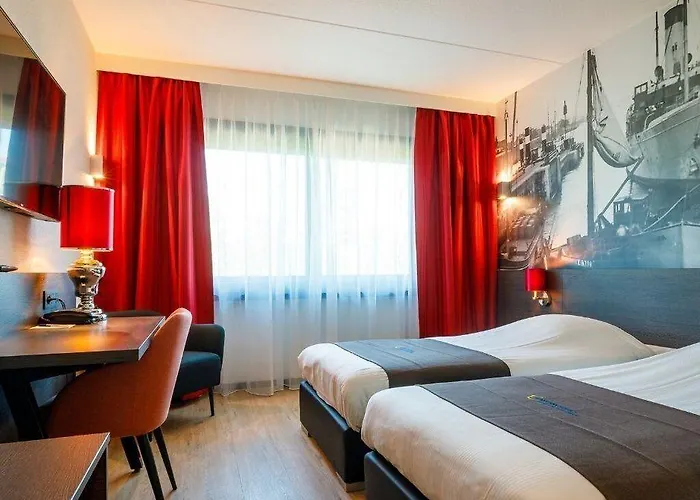 Bastion Haarlem Velsen 호텔