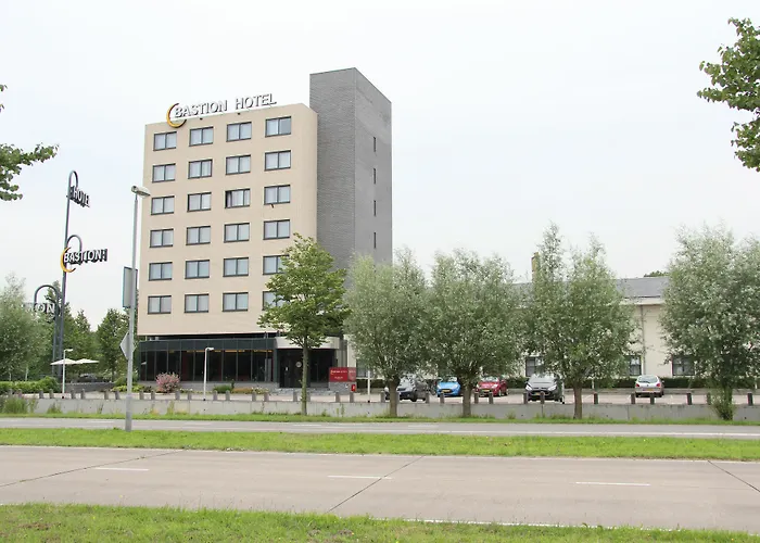 Bastion Haarlem Velsen 3* 산트포르트노르트