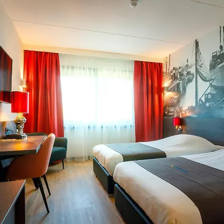 Bastion Haarlem Velsen 호텔 3*