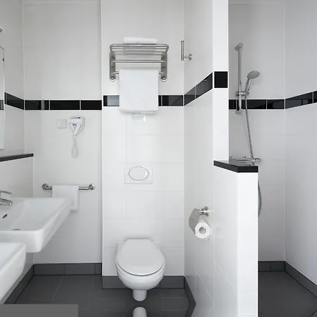 Bastion Haarlem Velsen 3* 산트포르트노르트