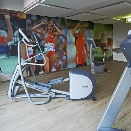 Bastion Haarlem Velsen 호텔